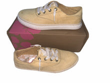 Load image into Gallery viewer, Roxy Talon Yellow Width-B Sneakers Low Top Shoe Soft Sz 7.5 New In box