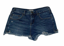 Load image into Gallery viewer, Women&#39;s Free People Shorts Denim Jean Rips Distressed Sz 29